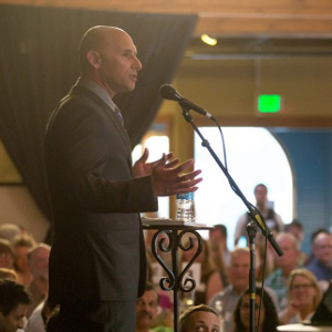 Our Executive Director Mitch Friedman speaking at our Hope for a Wild Future Auction & Dinner.