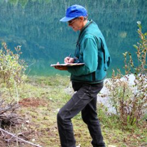 Conservation Associate George Wooten leading a native plant survey in Eastern Washington. Photo: Chase Gunnell
